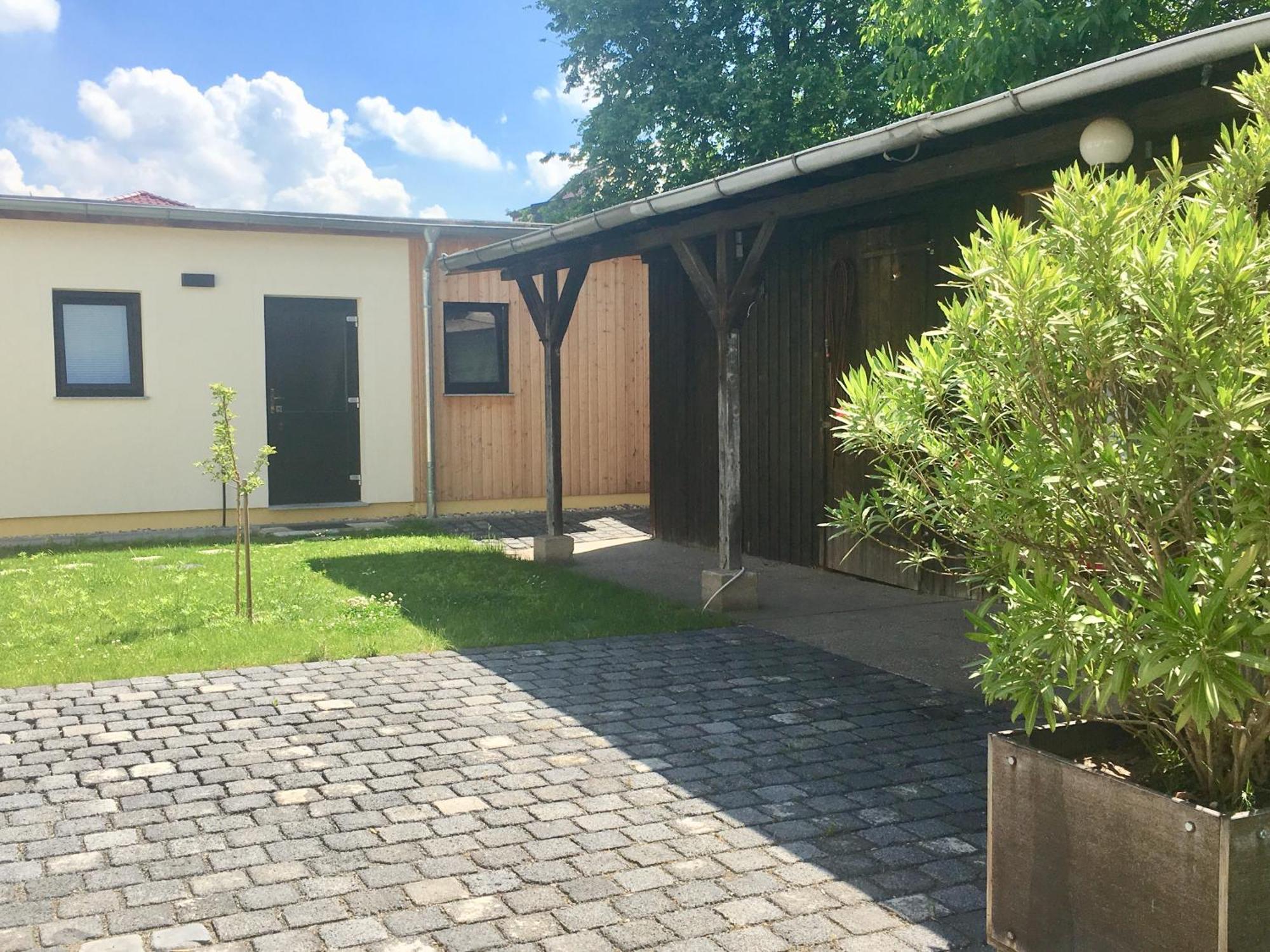 Die Senfbude - Wunderschoene Apartments Fuer 4 Personen Mit Terrasse & Stellplatz Лейпциг Экстерьер фото