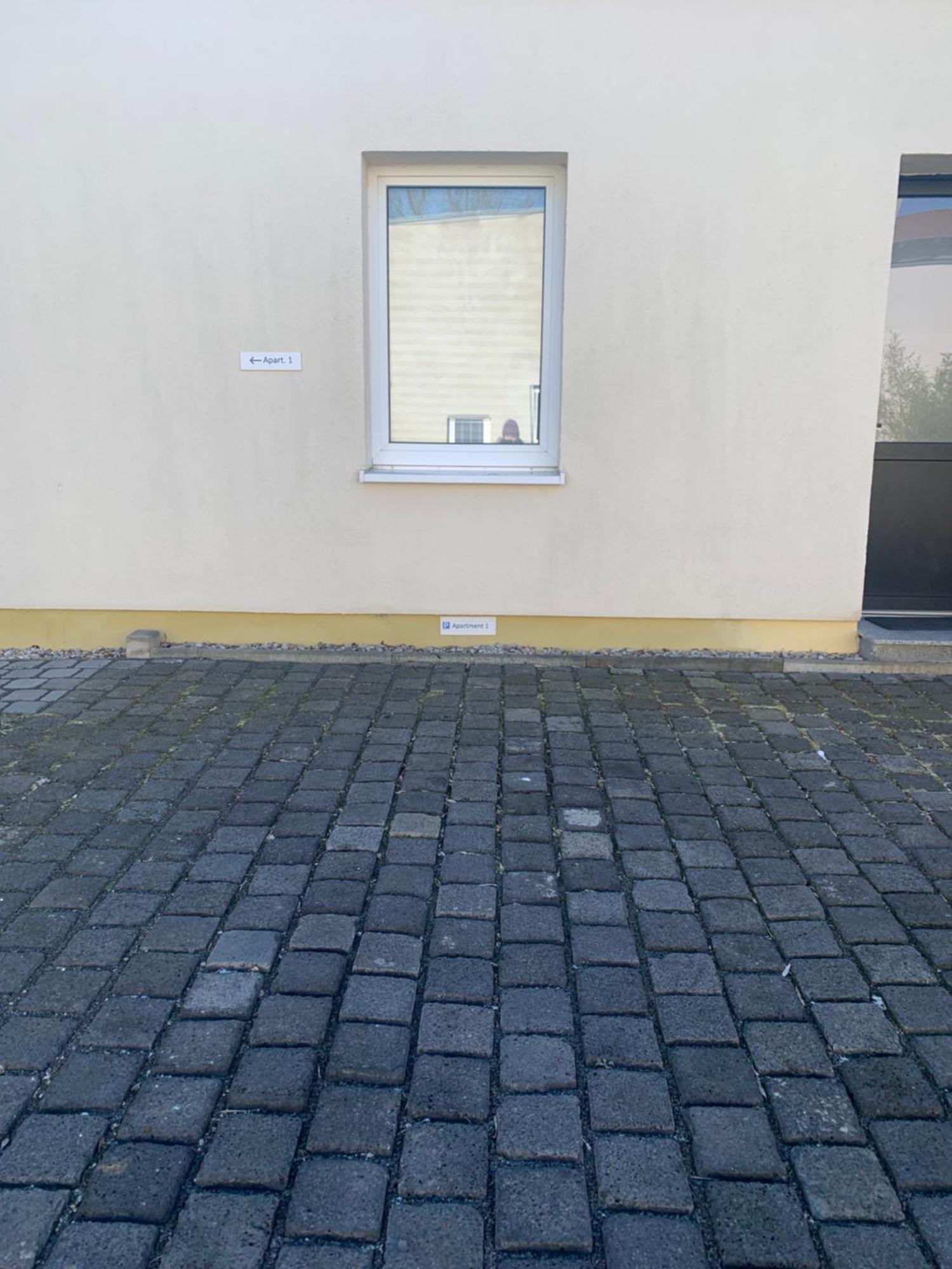 Die Senfbude - Wunderschoene Apartments Fuer 4 Personen Mit Terrasse & Stellplatz Лейпциг Экстерьер фото